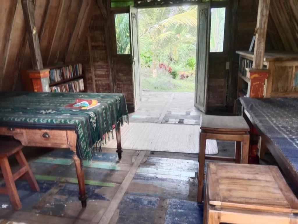 Jero Tumbuk Private Villa Selat Exterior photo