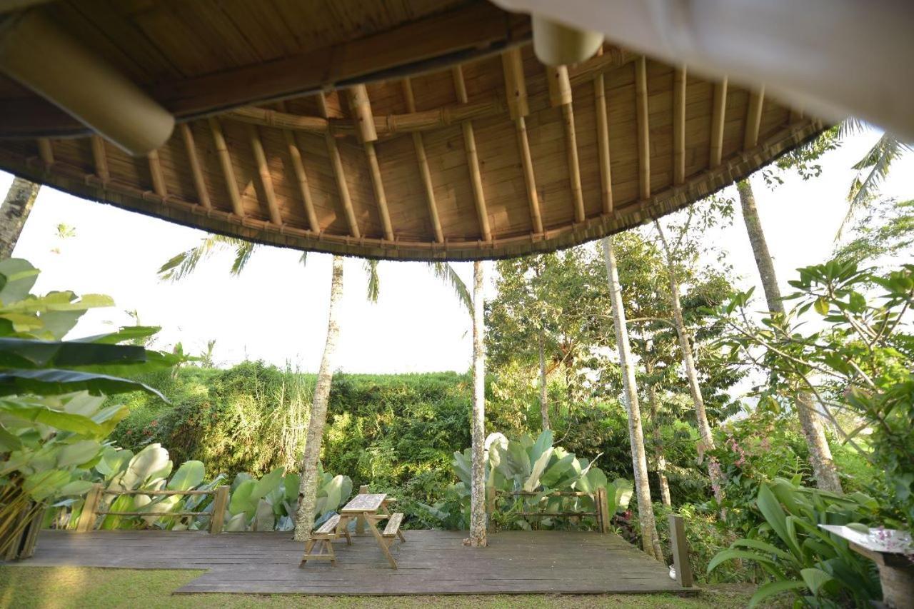 Jero Tumbuk Private Villa Selat Exterior photo