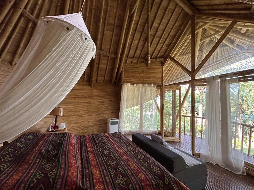 Jero Tumbuk Private Villa Selat Exterior photo